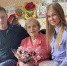 Сотрудники следственного управления СК России по Чукотскому автономному округу поздравили ветерана Великой Отечественной войны, труженицу тыла с наступающим праздником 8 марта - Следственный комитет