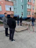🔎Глава Анадыря Сергей Спицын провел выездной мониторинг дворовых территорий!